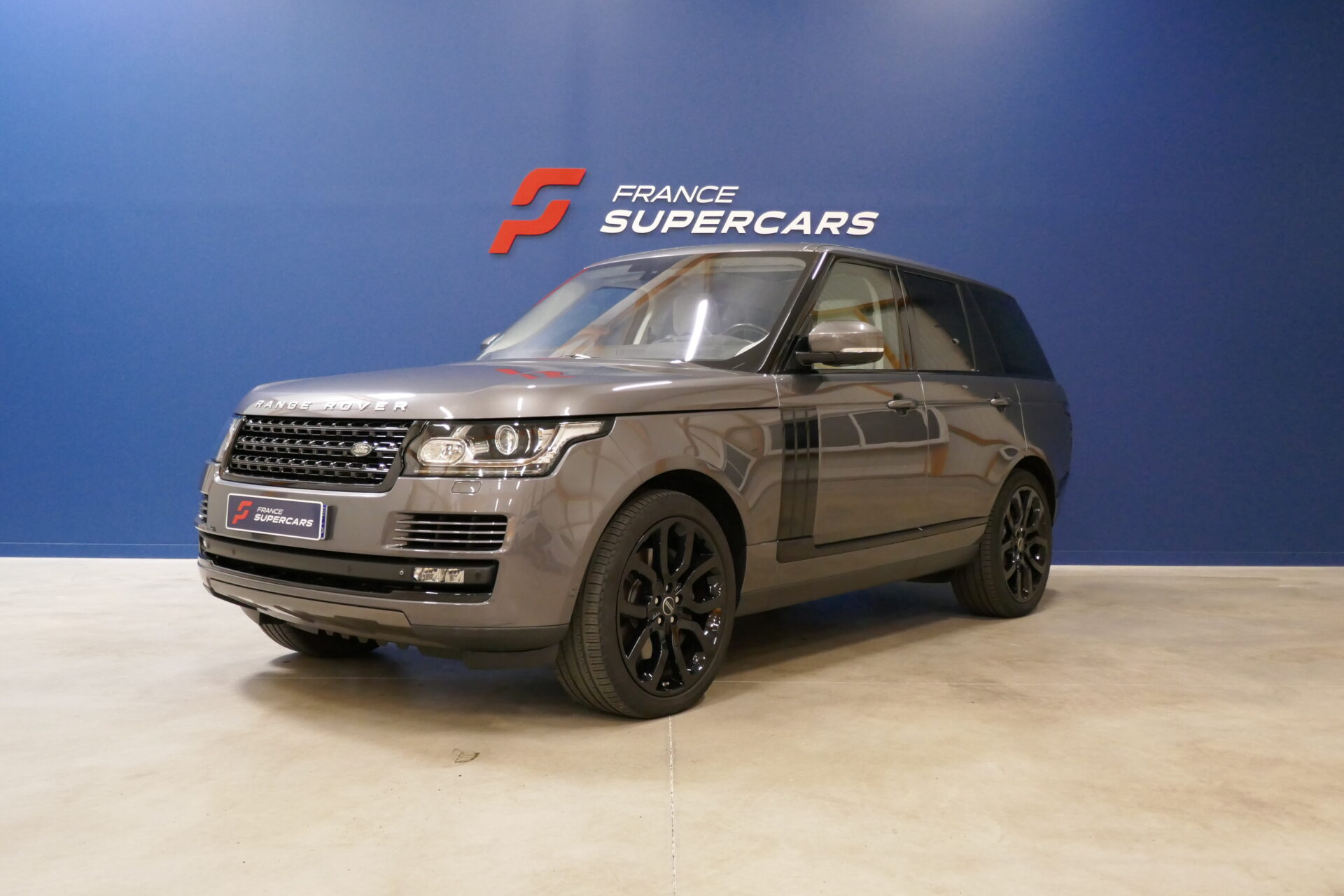 LAND ROVER RANGE ROVER 5.0 SUPERCHARGED FRANCE SUPERCARS