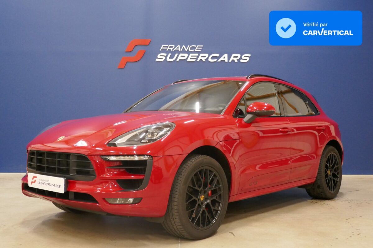 Porsche Macan GTS rouge carmin France Supercars